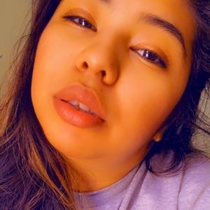 Meet your Posher, Beatriz